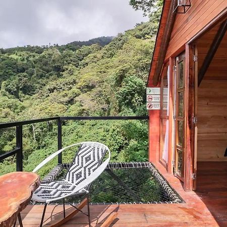 Hostal Ana Santa Marta  Luaran gambar