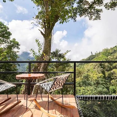 Hostal Ana Santa Marta  Luaran gambar